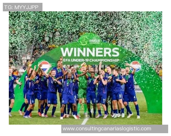 荷兰足球明星积极参与疫后复苏活动展现社会责任感