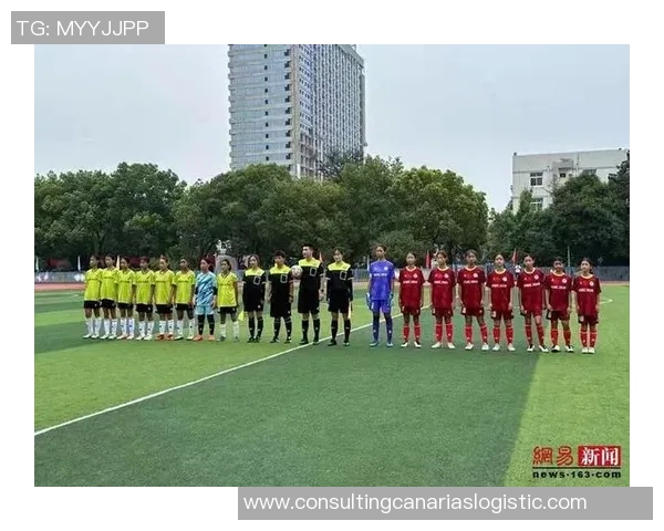 足球明星面对面揭秘他们的训练秘辛与场外生活趣事