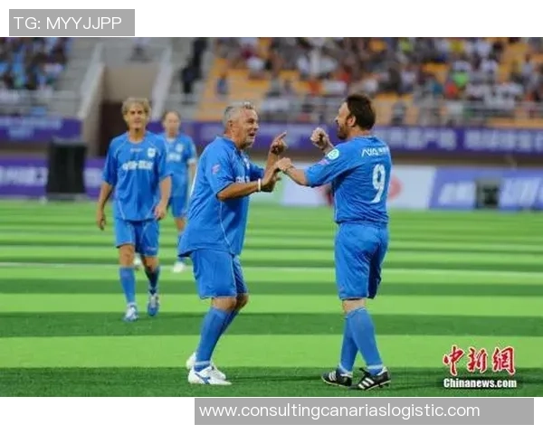 阿根廷足球明星的辉煌历程与传奇成就探秘 阿根廷足球明星的辉煌历程与传奇成就探秘